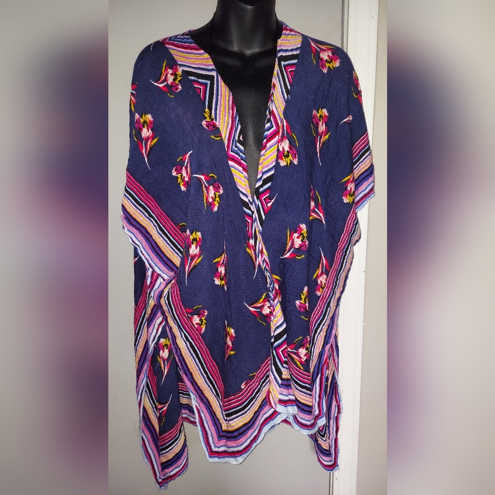 One Size Navy Print Wrap